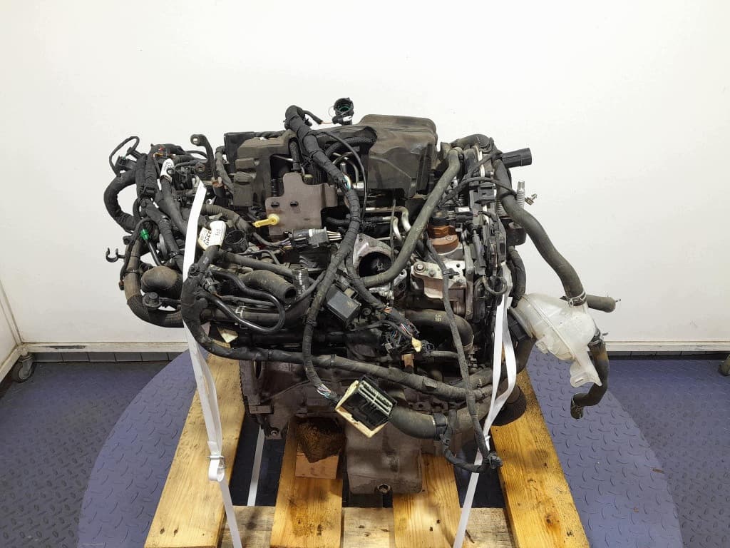 Moteur Y9DA — vue 2
