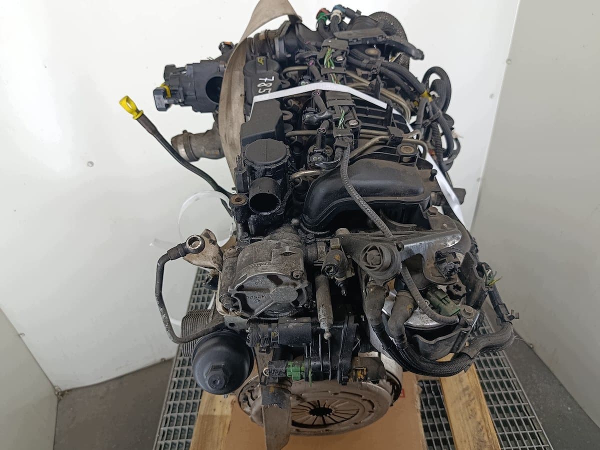 Moteur Y605 — vue 2