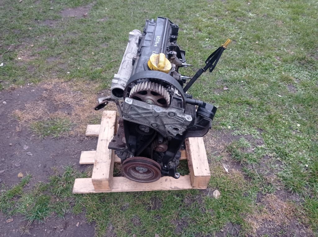 Moteur K9K 724 — vue 2