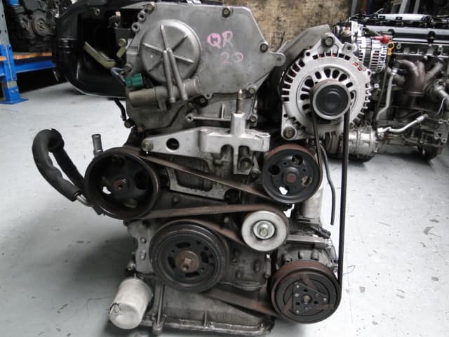 Moteur QR20DE — vue 2